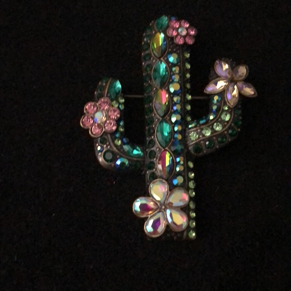 - Beautiful Cactus Broach. - Picture 2 of 6